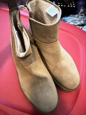 Universal thread winter boots